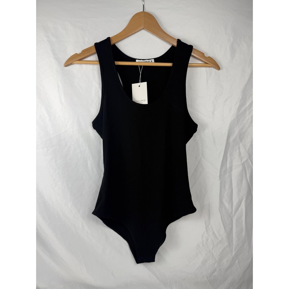 Mangopop M Black Ribbed Sleeveless Bodysuit Stretch Scoop Neck Tank‎ NWT